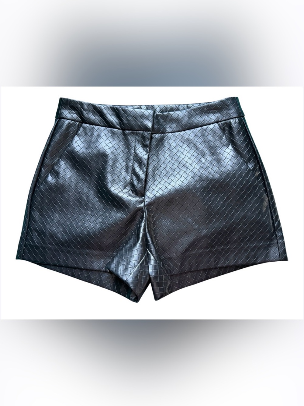 Reaction Kenneth Cole Women’s Black Square Pattern Shorts Size 2 NWOT